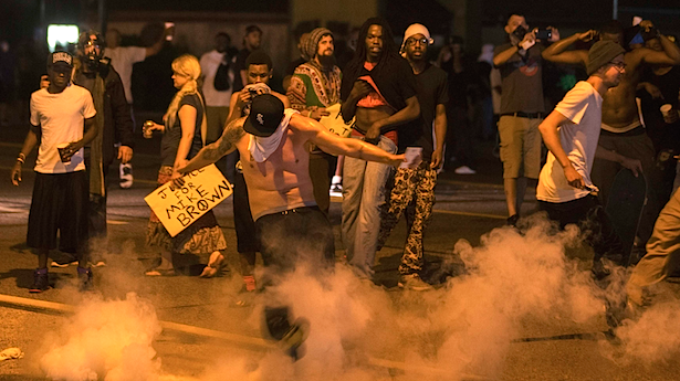 Ferguson+rioters+express+their+displeasure+in+the+Grand+Jury+decision.