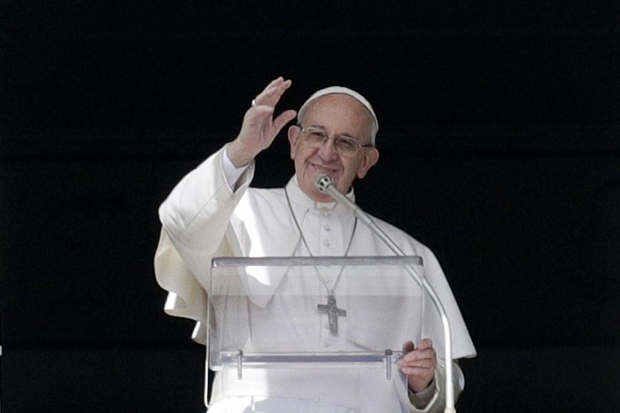 Pope Francis opens up to the idea of married men