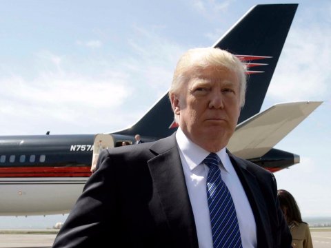 Trump threatens to cancel Boeing contract
