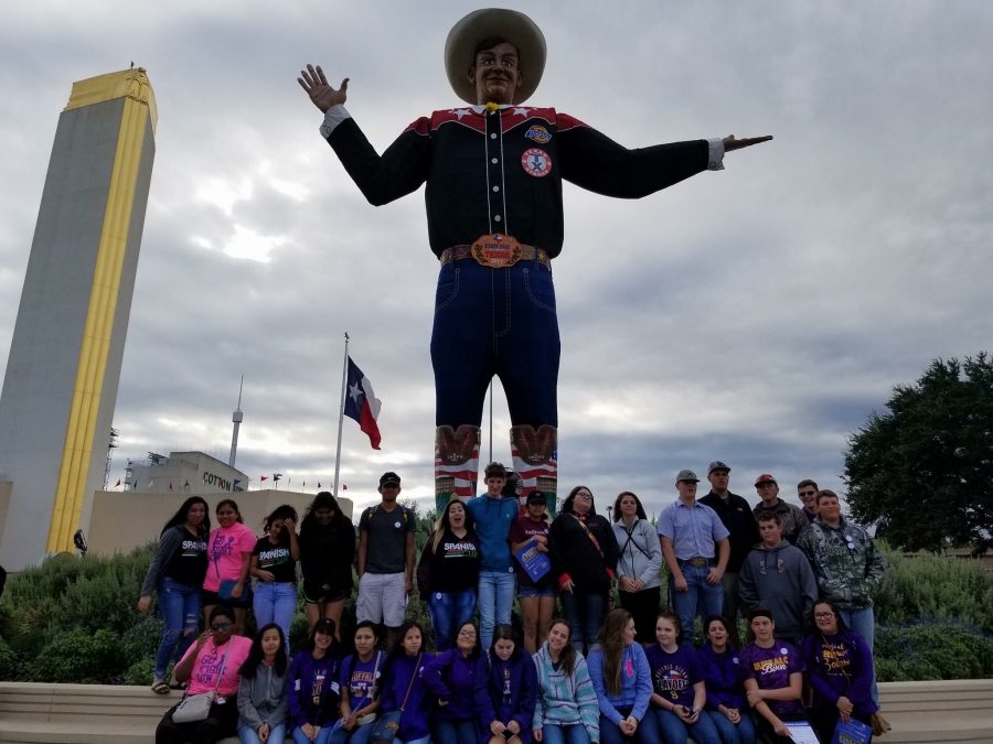 Students travel to state fair