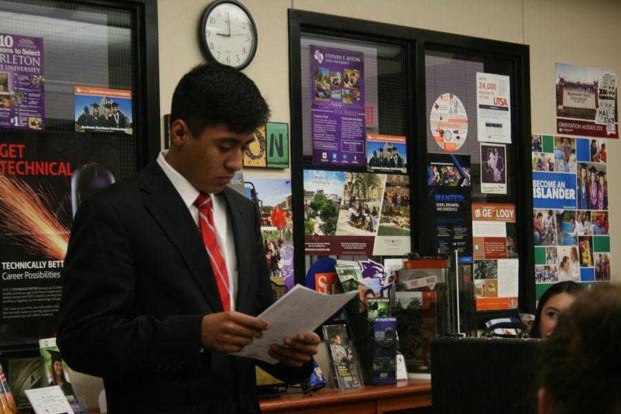 Students participate in mock Hamlet trial