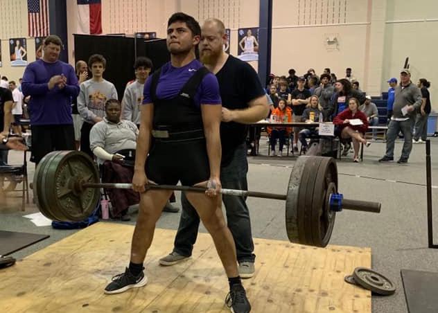 Powerlifting team starts competitions