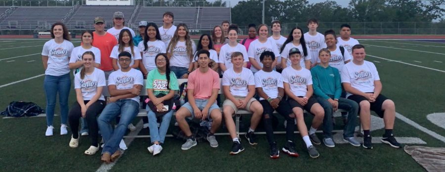 Senior students won the battle with their alarm clock to attend Senior Sunrise. The event is a new one for the students, who hope to have a sunset ceremony together at the end of the year.